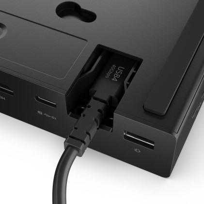 Lenovo ThinkPad USB4 Smart Dock 5500 with 135W Adapter Cablato Nero