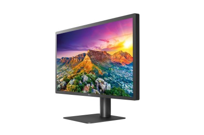 Lg Monitor 24" Led Ips 4K Uhd 14Ms 500 Cdm, Pivot, Usb-C, Multimediale, Certificato Apple