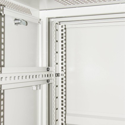 Armadio Rack 19&#34; 27U (A)1388 (L)600 (P)1000 Colore Grigio Porta Vetro