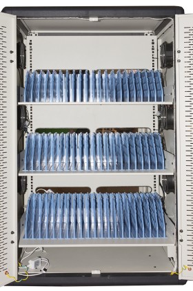 Armadio Alloggiamento 60 Tablet Con Ruote Multiprese Incluse Ventole Di Raffreddamento Porta In Acciaio Traforata Colore Grigio Nero