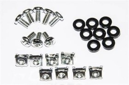 RIPIANO UNIVERSALE PER ARMADIO RACK ESTRAIBILE SU BINARI TELESCOPICI 1 UNITA  NERO 650MM.