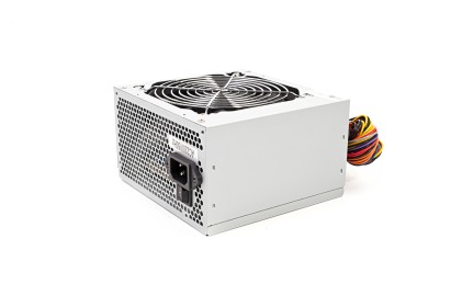 Machpower Alimentatore Atx 650W, 24+4 Pin, Ventola 12Cm Silent