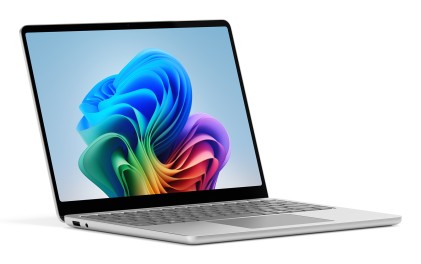 Microsoft Nb 13&#34; Touch Surface Laptop 7 Copilot + Pc Snapdragon X Plus 8C 16Gb 256Gb Ssd Platinum Wi