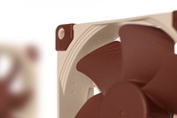 Noctua NF-A9 5V PWM Ventola da 90mm con alimentazione a 5V e controllo PWM