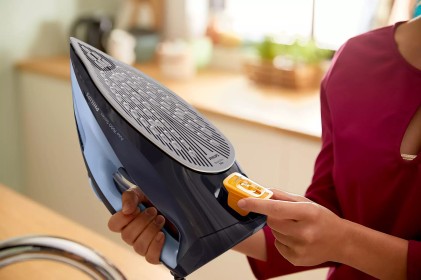 Ferro Da Stiro Philips Vapore 2800W Dst7041/20 280Gr 300Ml Steamgliden