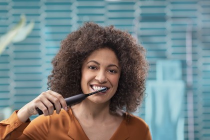 Spazzolino Da Denti Elettrico Con Philips Hx9914/54 Sonicare S9000