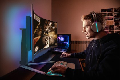 Philips Monitor Curvo 49 Oled Dual Qhd 32:9 0,03Ms, Usb-C Dock, Reg Altezza, Dp/Hdmi, Multimediale