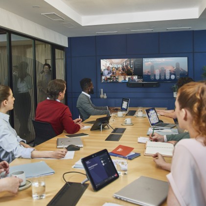 HP Poly Studio X72 All-In-One Video Bar