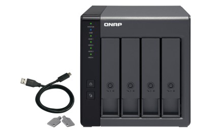 QNAP TR-004 contenitore di unità di archiviazione Box esterno HDD/SSD Nero 2.5/3.5"