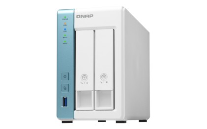Qnap Nas Tower 2Bay 2.5"/3.5" Ssd/Hdd Sata, Al314 4Core 1.7Ghz, 2Gb Sodimm Ddr3L (Max 8Gb), 1X2.5Gbe + 1Xgbe Lan, 3Xusb 3.2, With Lockable Trays And Keys
