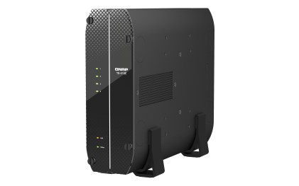 QNAP TS-410E NAS Tower Collegamento ethernet LAN Nero J6412