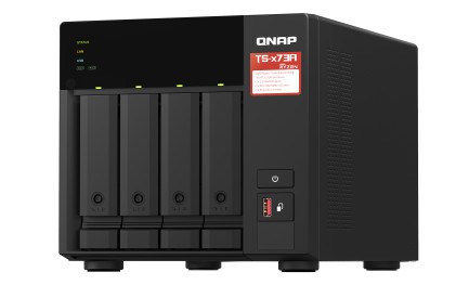 QNAP TS-473A NAS Tower Collegamento ethernet LAN Nero V1500B