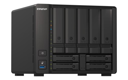 QNAP TS-H973AX NAS Tower Ryzen Embedded V1500B 8 GB DDR4 0 TB QuTS hero Nero