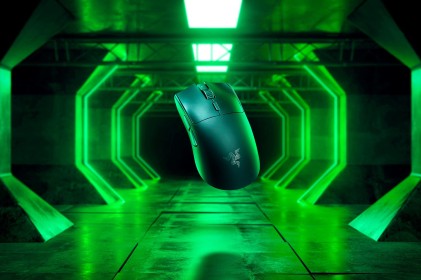 Razer Viper V3 HyperSpeed mouse Gaming Mano destra RF Wireless Ottico 30000 DPI