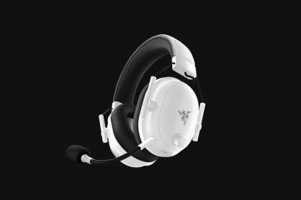 Razer BlackShark V2 Pro Auricolare Wireless A Padiglione Giocare Bluetooth Bianco
