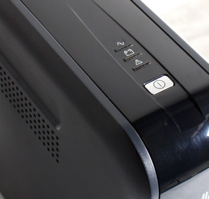 Riello iDialog 1,6 kVA 960 W 6 presa(e) AC