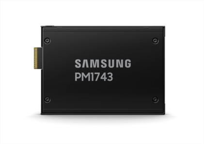 Samsung PM1743 7,68 TB 2.5" PCI Express 5.0 NVMe V-NAND