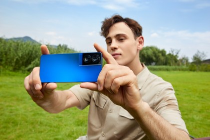 TCL 40 NXTPAPER 17,2 cm (6.78") Doppia SIM Android 13 4G USB tipo-C 8 GB 256 GB 5010 mAh Blu