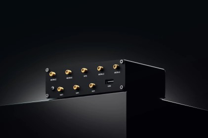 Teltonika RUTC50 router wireless Gigabit Ethernet Dual-band (2.4 GHz/5 GHz) 5G Nero