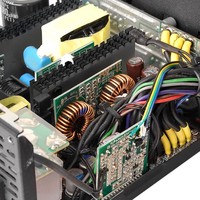 Alimentatore 850W Toughpower Grand Rgb 80+ Gold 1-Fan 140Mm Pfc-A