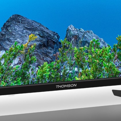 Tv 50 Thomson Led 4K Uhd Piede T2/C2S2 Google Tv