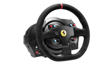 Volante E Pedaliera Simulatore Guida Thrustmaster 4160652 Ferrari Vola