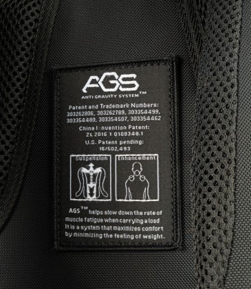 Tucano  Zaino C/Ags 15.6&#34; Dotato Di Anty Gravity Per Ridurre Carico In Movimento, Nero