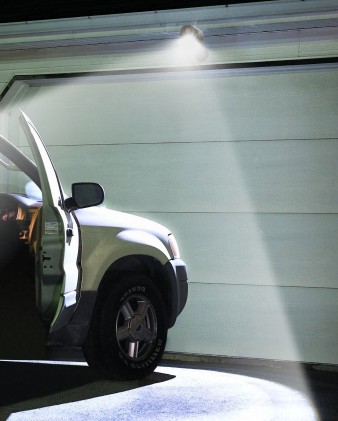 Lampada Led Per Esterno Con Sensore Di Movimento