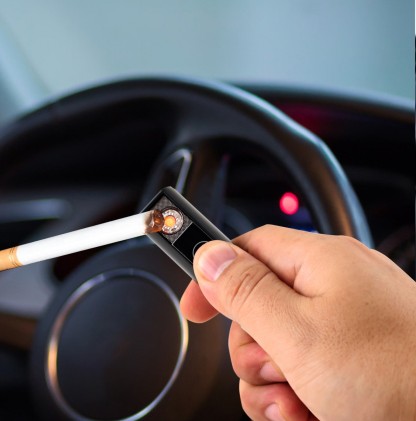 Accendino Elettronico Senza Fiamma Per Ricarica Accendisigari Da Auto Con Porta Usb 2.4A