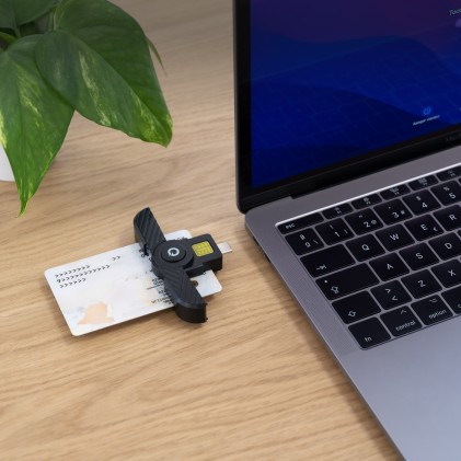 TooQ TQR-3011B lettore di card readers USB tipo-C Nero