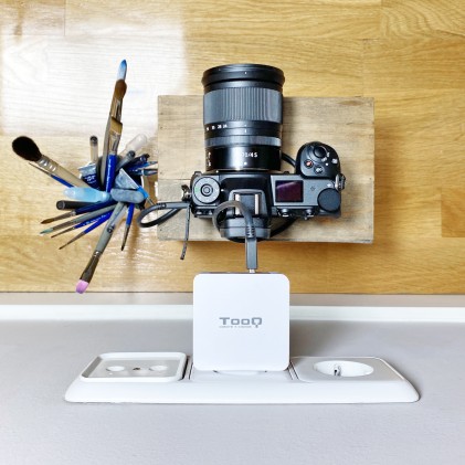 TooQ TQWC-2SC03WT Caricabatterie per dispositivi mobili Bianco Interno