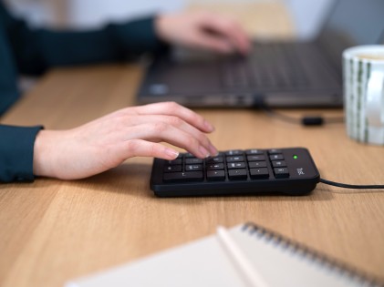 Trust 22221 tastierino numerico Notebook/PC USB Nero