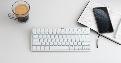 Tastiera Computer Trust 23749 Nado Bluetooth Wireless Keyboard White E