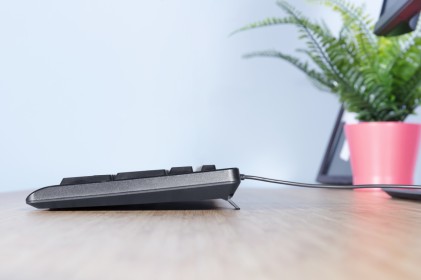 Trust TK-150 tastiera USB QWERTY Spagnolo Nero