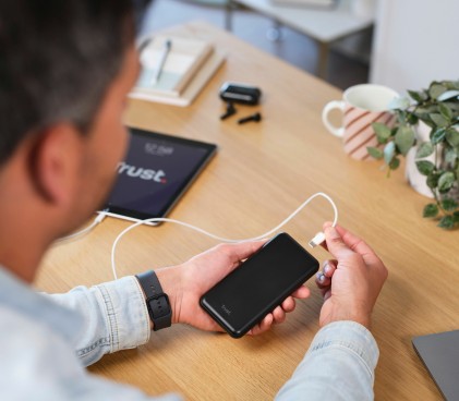 Trust Redoh Ioni di Litio 10000 mAh Nero