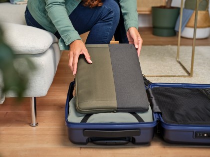 Trust Lisboa 40,6 cm (16") Custodia a tasca Verde