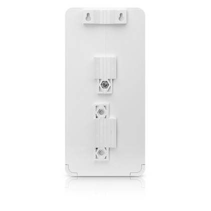 Ubiquiti Nanoswitch Unmanaged, Outdoor, 4 Porte Gigabit Poe, Passthrough
