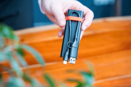 Verbatim 32261 contenitore di unit&agrave; di archiviazione Box esterno SSD Nero, Rosso M.2 Alimentazione USB