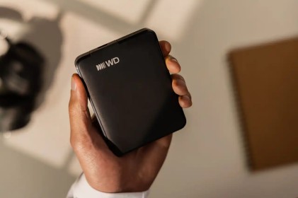 WD 2.5 Elements Portable 5TB USB-C
