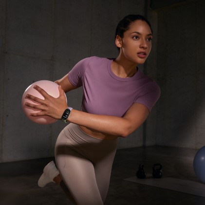 Xiaomi Smart Band 10 Silver AMOLED Braccialetto per rilevamento di attivit&agrave; 4,37 cm (1.72") Argento