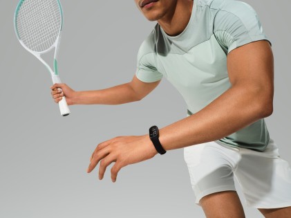 Xiaomi Smart Band 8 AMOLED Tracciatore di attivit&agrave; a clip/da polso 4,11 cm (1.62") Champagne, Oro