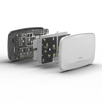 Zyxel Access Point Wifi7 Be Tri Radio 4X4 22Gbps, Poe-41W, Ant.Smart, Lan 10G, Alim.Non Inc.