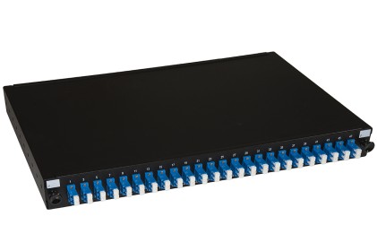 Pannello Fibra Ottica 19&#34; Con 24 Adattatori Lc Duplex Singlemode Profondita&#39; 250 Mm Con Pigtail Installati Colore Nero