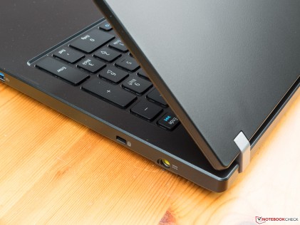 Notebook Rigenerato Acer Tm P653V Core I5 3320M/4Gb/Ssd 240Gb/Dvdrw/Cam/15,6" Windows Professional Coa