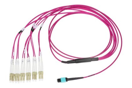 Cavo Fan-Out Fibra Ottica Mpo 12 Fibre Om4 Lszh Con 12 Connettori Lc Mt 5