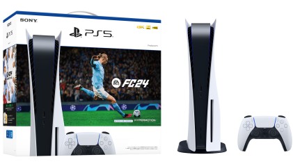 Sony Playstation 5 825Gb Standard Ps5 +Fc24 Bundle Italia