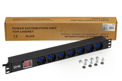 Multipresa Da Rack 19&#34; 7 Prese Universali Con Interruttore Spina Italiana 16A Cavo Mt 3