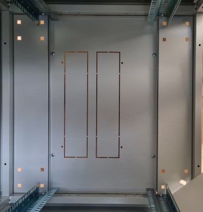 Armadio Rack Per Reti 19" 22U (A)1113, (L)600, (P)600 Colore Grigio Porta Vetro Serie Eavi