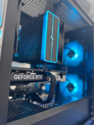 PC Desktop GAMING PHANTOM Intel Ultra 5 225F, RTX 5060 Ti, 16GB RAM, 1TB SSD, Microsoft Windows 11 Pro