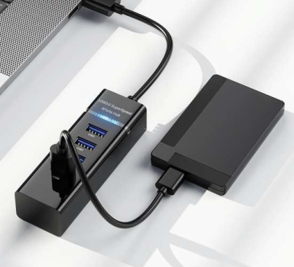Hub 4 porte USB 3.0 con luce LED di controllo